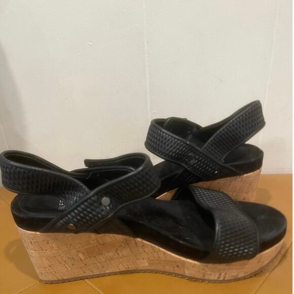 Eileen Fisher Demo Black Leather Cork Wedge Platform Sandals Easy Strap Size 8.5 - Picture 5 of 7